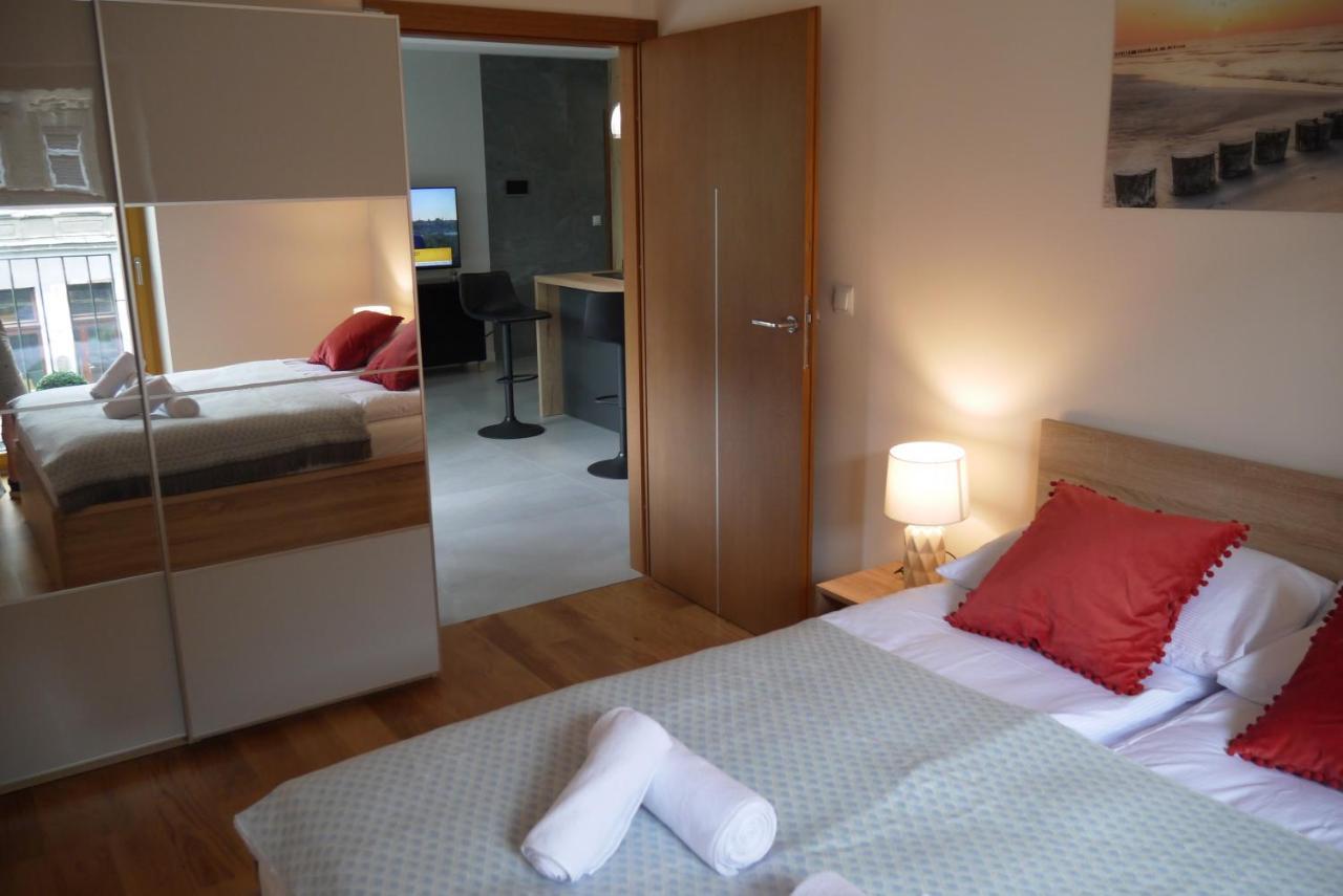 Nowy Apartament Zygmunta Premium Gliwice Exterior foto